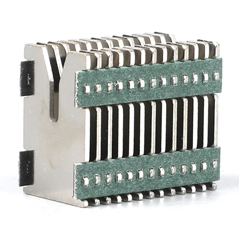 Arc extinguishing cover for small circuit breaker19.jpg