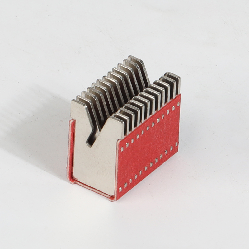 Arc extinguishing cover for small circuit breaker45.jpg