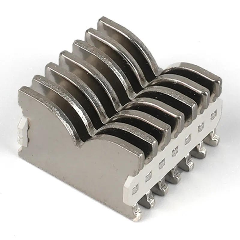Arc extinguishing cover for small circuit breaker7.jpg
