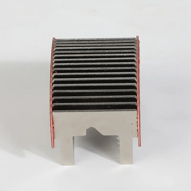 Arc extinguishing cover of molded case circuit breaker33.jpg