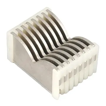 Arc extinguishing cover for small circuit breaker1