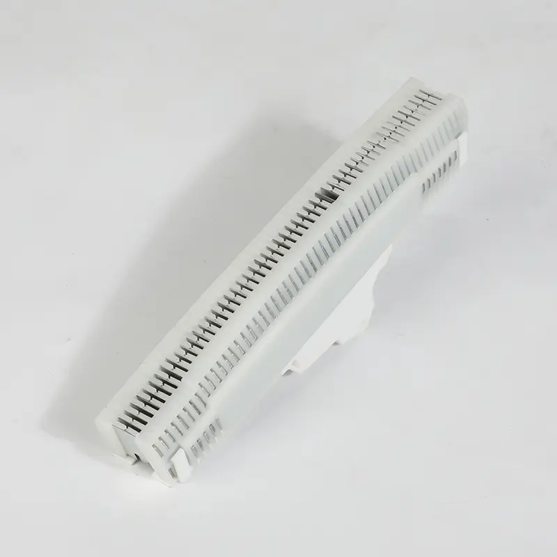 Arc extinguishing cover of molded case circuit breaker37.jpg