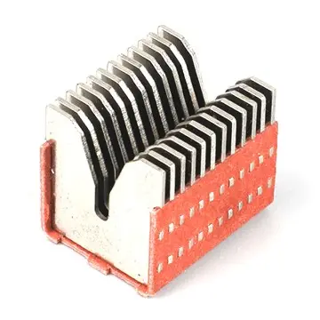 Arc extinguishing cover for small circuit breaker10
