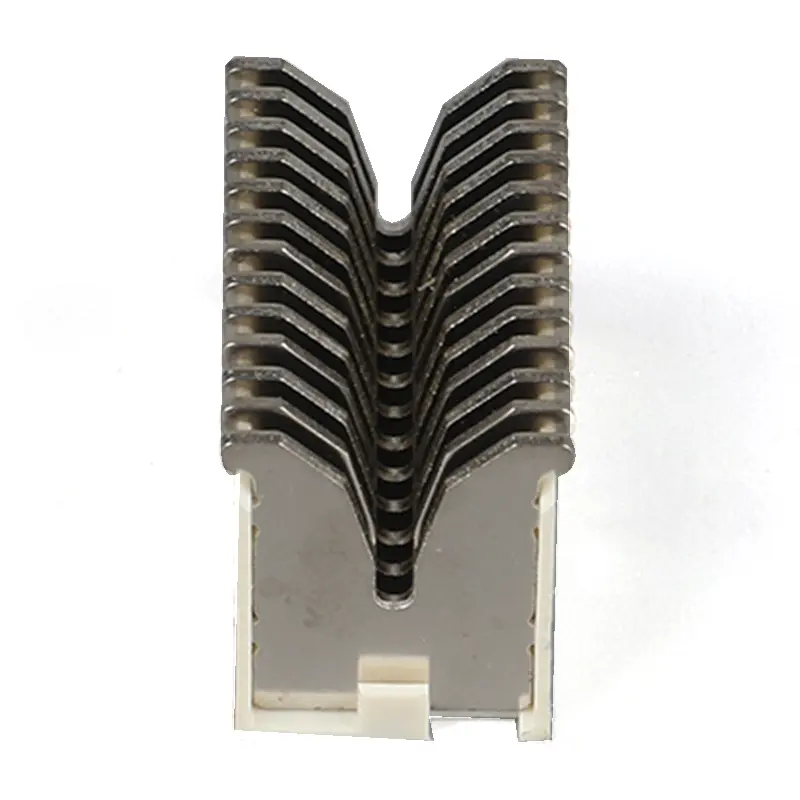 Arc extinguishing cover for small circuit breaker22.jpg