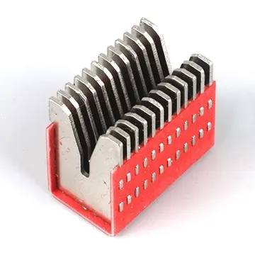 Arc extinguishing cover for small circuit breaker21