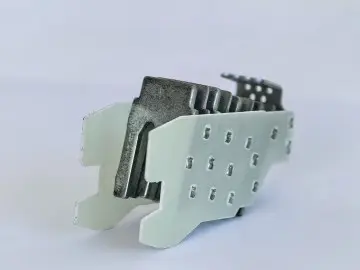 Arc extinguishing cover of molded case circuit breaker23