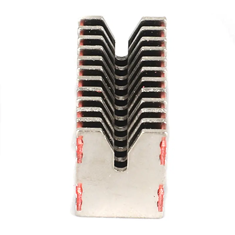 Arc extinguishing cover for small circuit breaker12.jpg