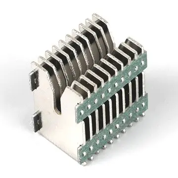 Arc extinguishing cover for small circuit breaker25