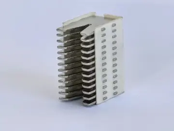 Arc extinguishing cover for small circuit breaker35