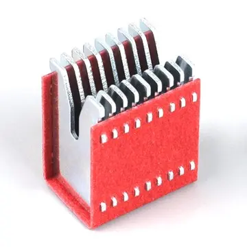 Arc extinguishing cover for small circuit breaker15