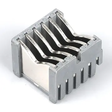 Arc extinguishing cover for small circuit breaker18