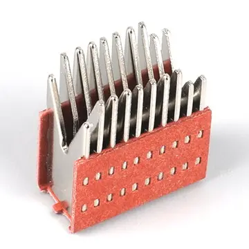 Arc extinguishing cover for small circuit breaker29
