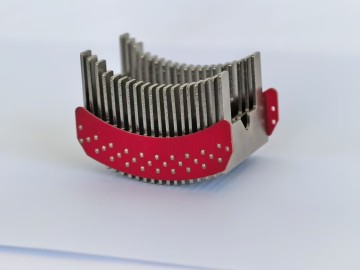 Arc extinguishing cover of molded case circuit breaker33