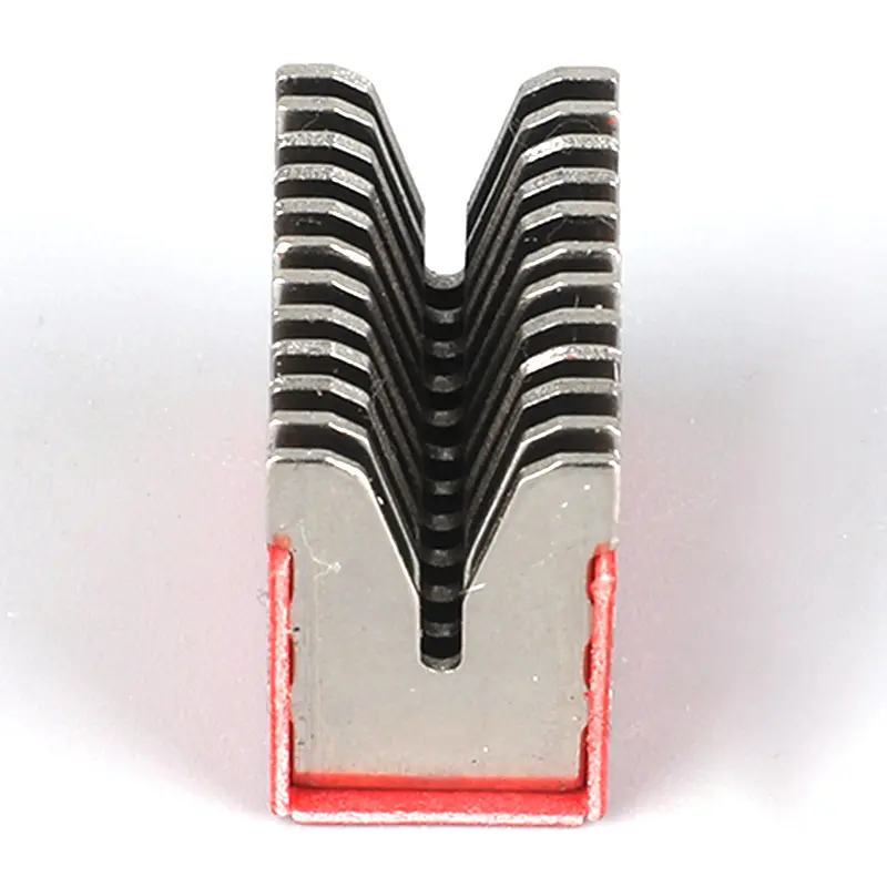 Arc extinguishing cover for small circuit breaker21.jpg