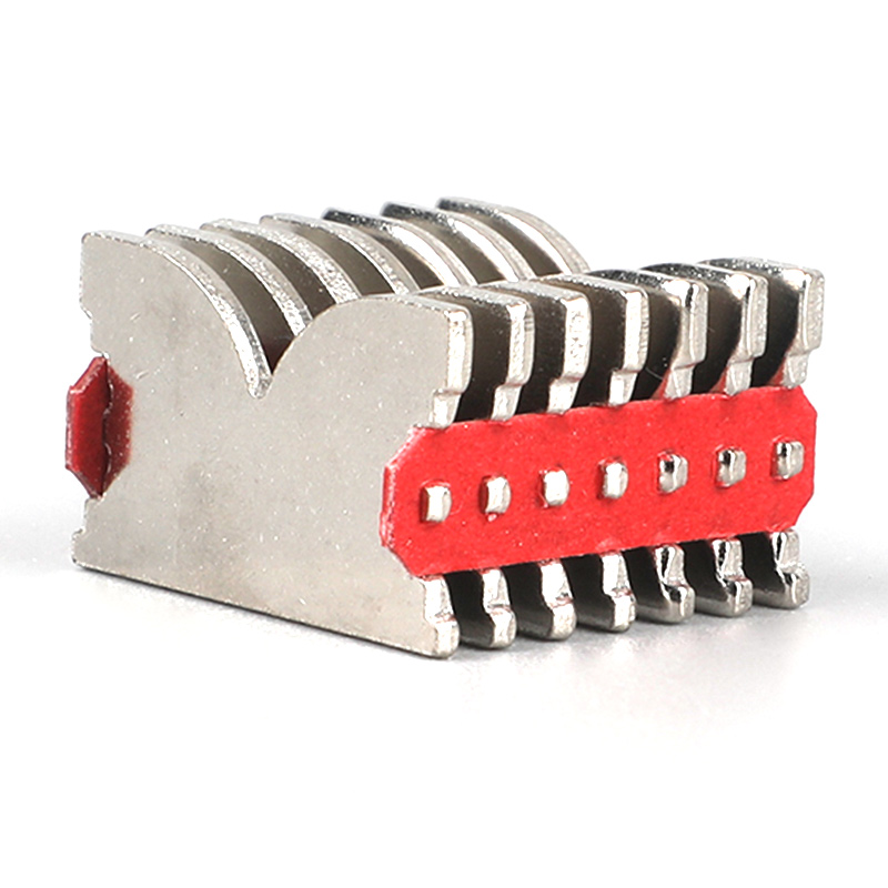 Arc extinguishing cover for small circuit breaker8.jpg
