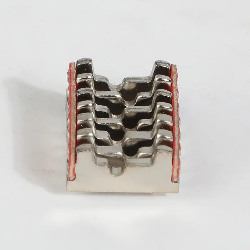 Arc extinguishing cover of molded case circuit breaker34.jpg